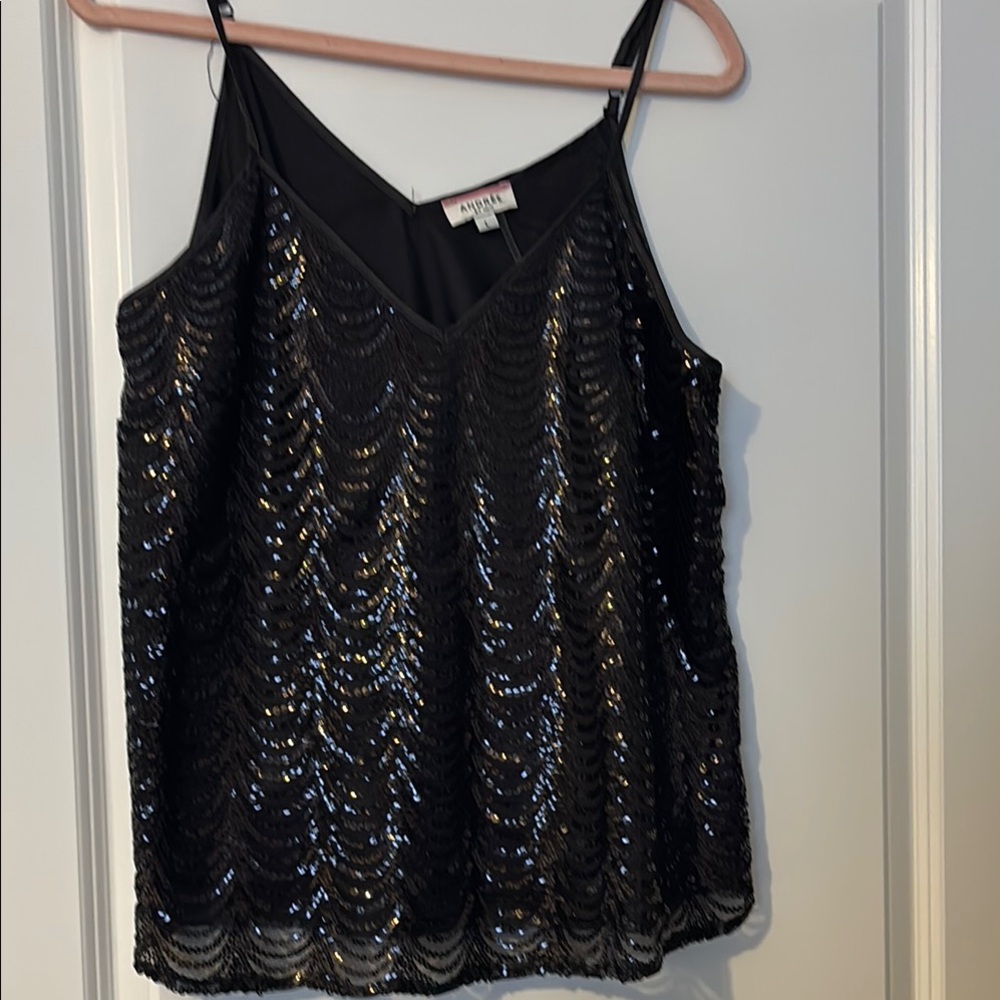 Andree by unit Black Sequin Women's Top L